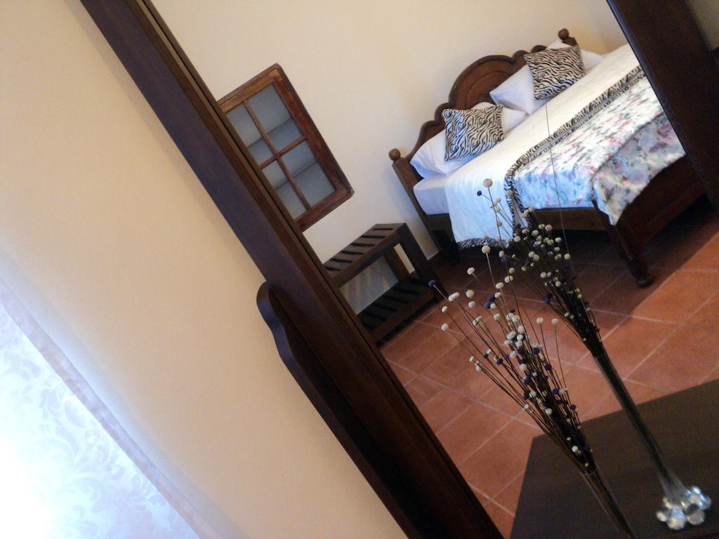 Holiday Stay Inn Канді Номер фото